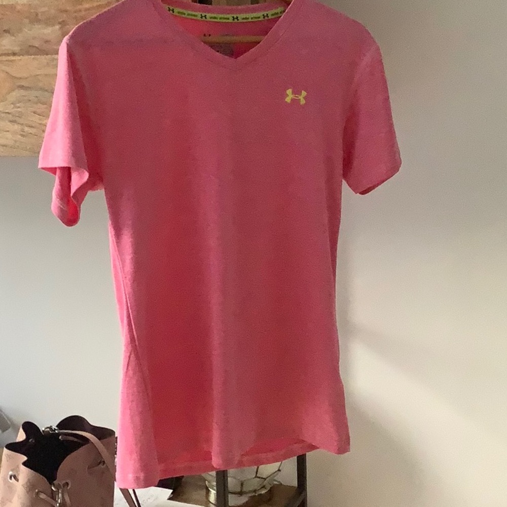 Under Armour  Wicking Heat Gear  Shirt
